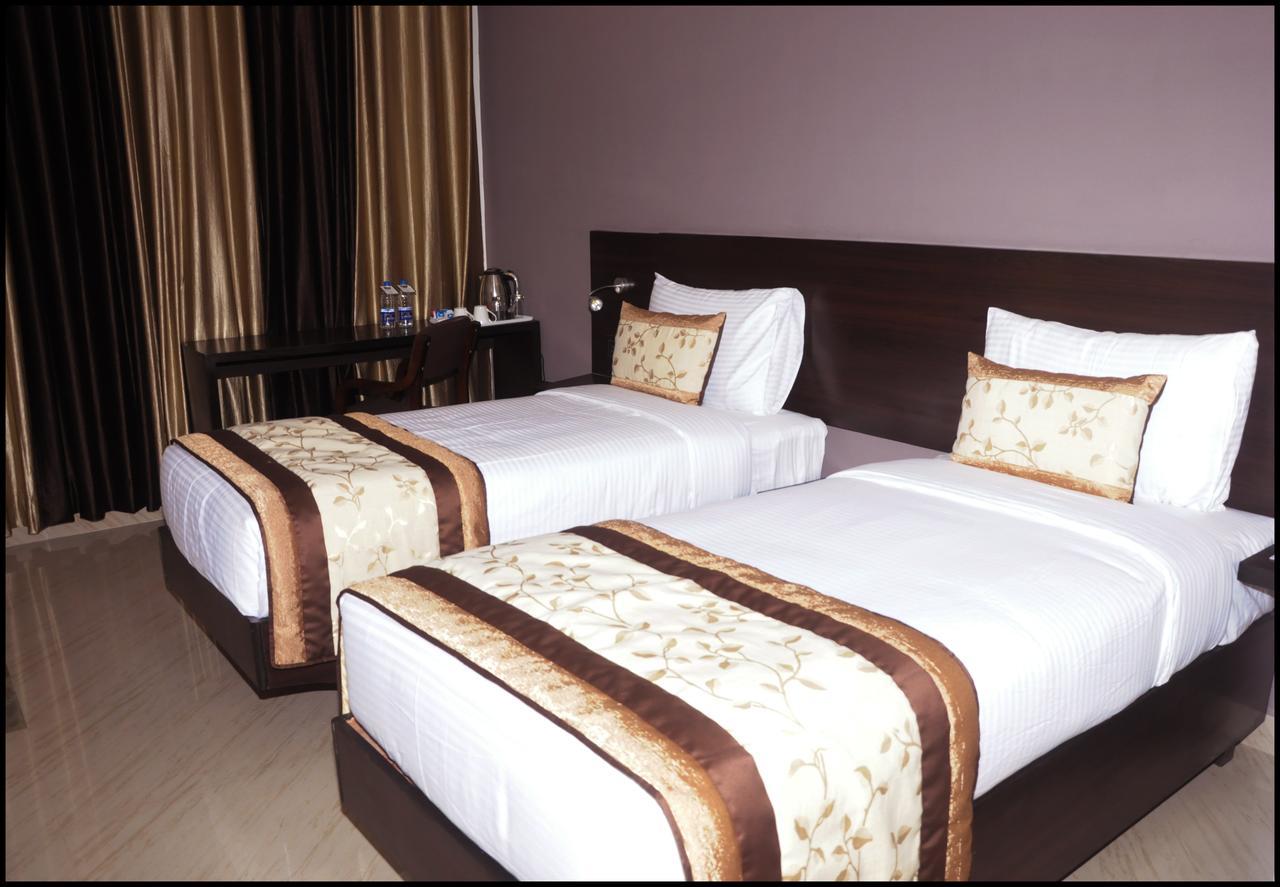 Vijay Paradise Lucknow Exterior photo